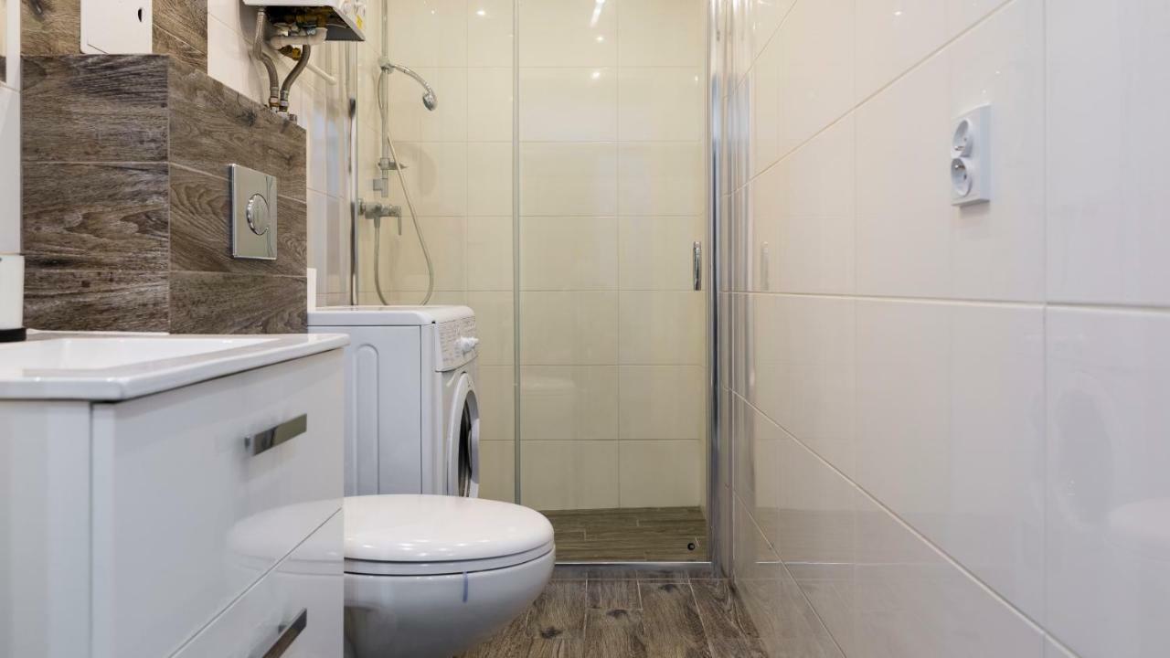 Chung cư 62 m² 2 phòng ngủ, 1 phòng tắm riêng ở Khu Ngoại Ô Cũ Gdansk Ngoại thất bức ảnh