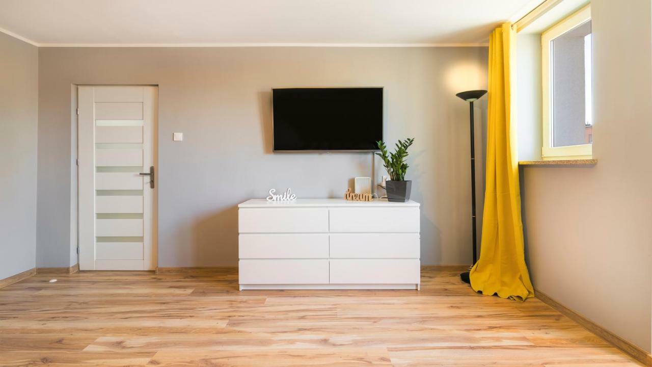 Chung cư 62 m² 2 phòng ngủ, 1 phòng tắm riêng ở Khu Ngoại Ô Cũ Gdansk Ngoại thất bức ảnh